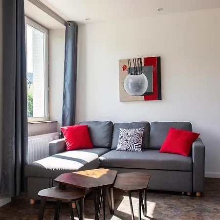 La Batisse L'arbre Beige *