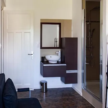 La Batisse L'arbre Beige Apartamento *